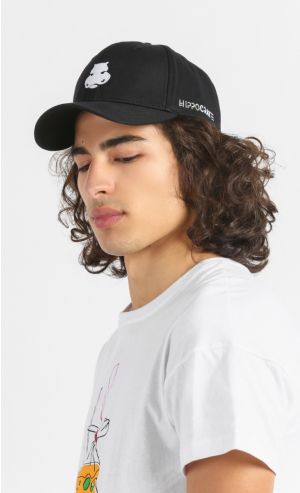 Classical Emblem Cap in Black