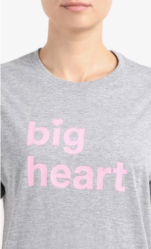 Big Heart  T-Shirt in Grey