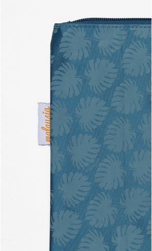 Leaf Pegang-Pegang 3-in-1 Pouch in Blue