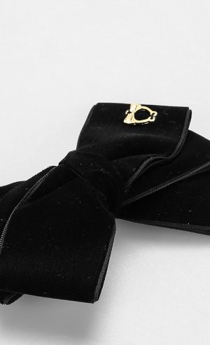 Black Velvet Bow Clip in Black