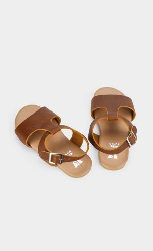 The Teh O Sandals in Dark Brown