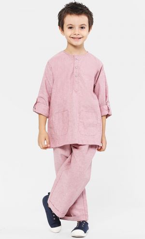 Baju Melayu in Maroon