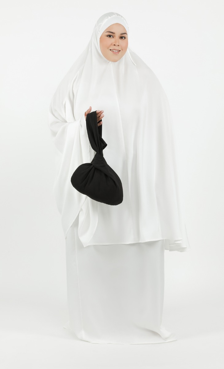 Doha Two-Piece Prayerwear in Off White