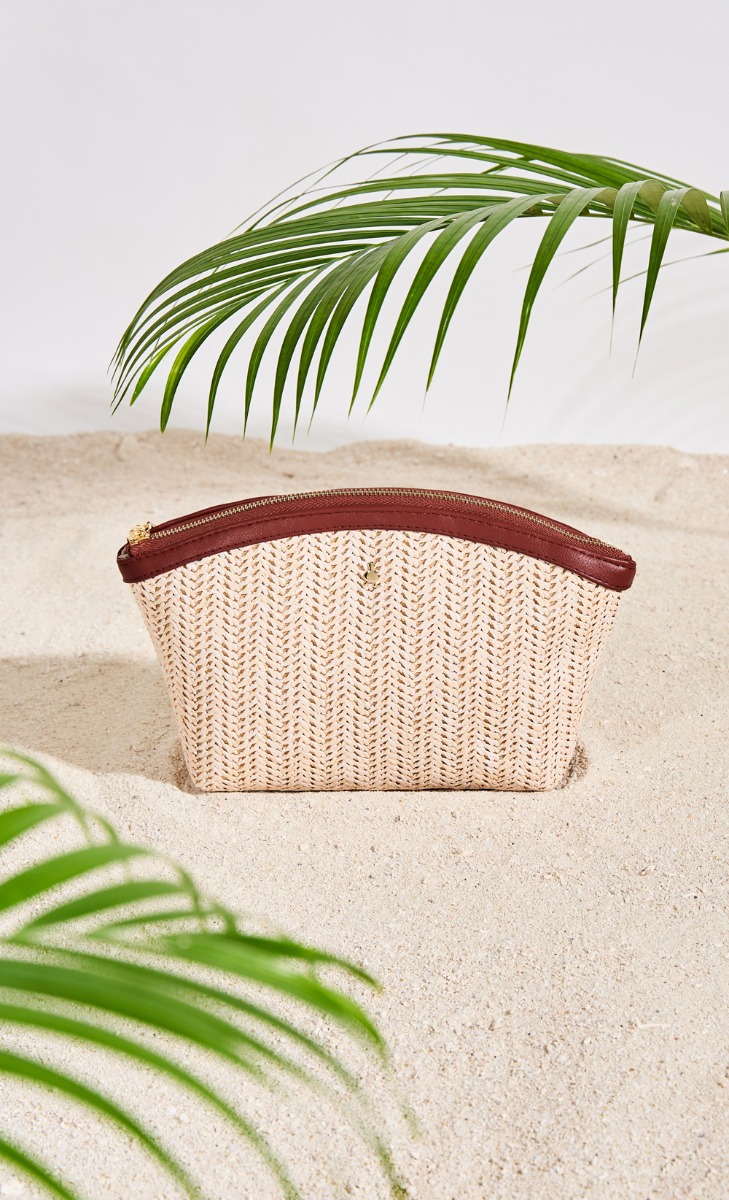 Marina Pouch in Cherry