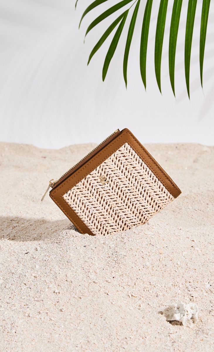 Marina Compact Wallet in Caramel