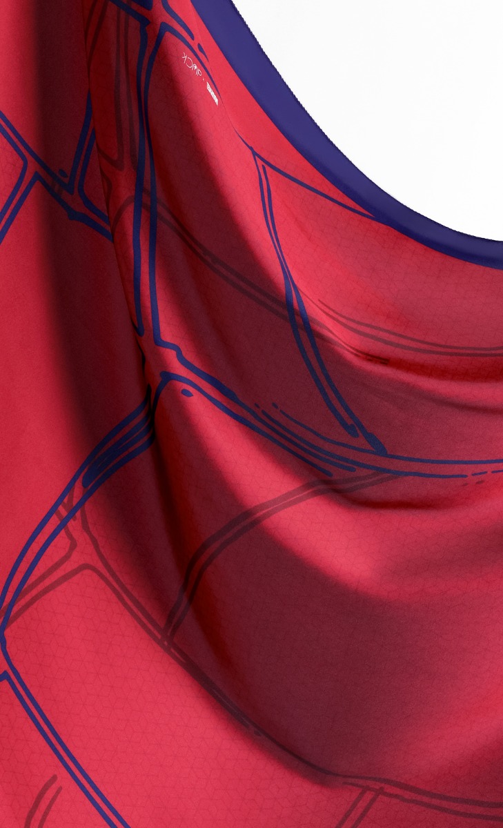 Marvel x dUCk - Spider-Man Shawl - Great Responsibility image 2