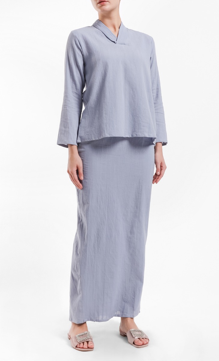 Elenor Kurung Set in Blue