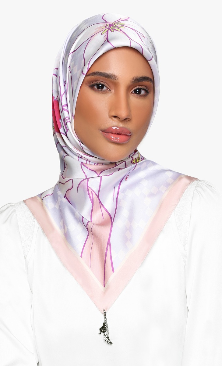 The Blooming dUCk - Tuberose Square Scarf in Evermore image 2