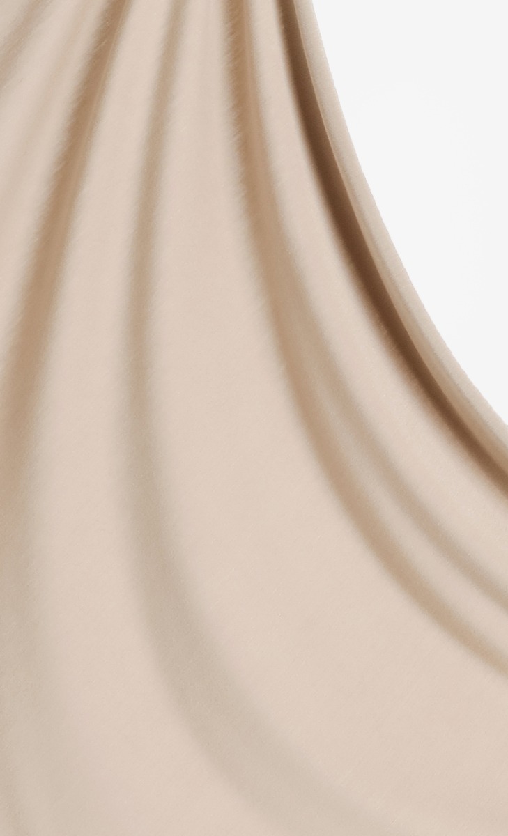 Dubai Jersey Hijab in Falafel image 2