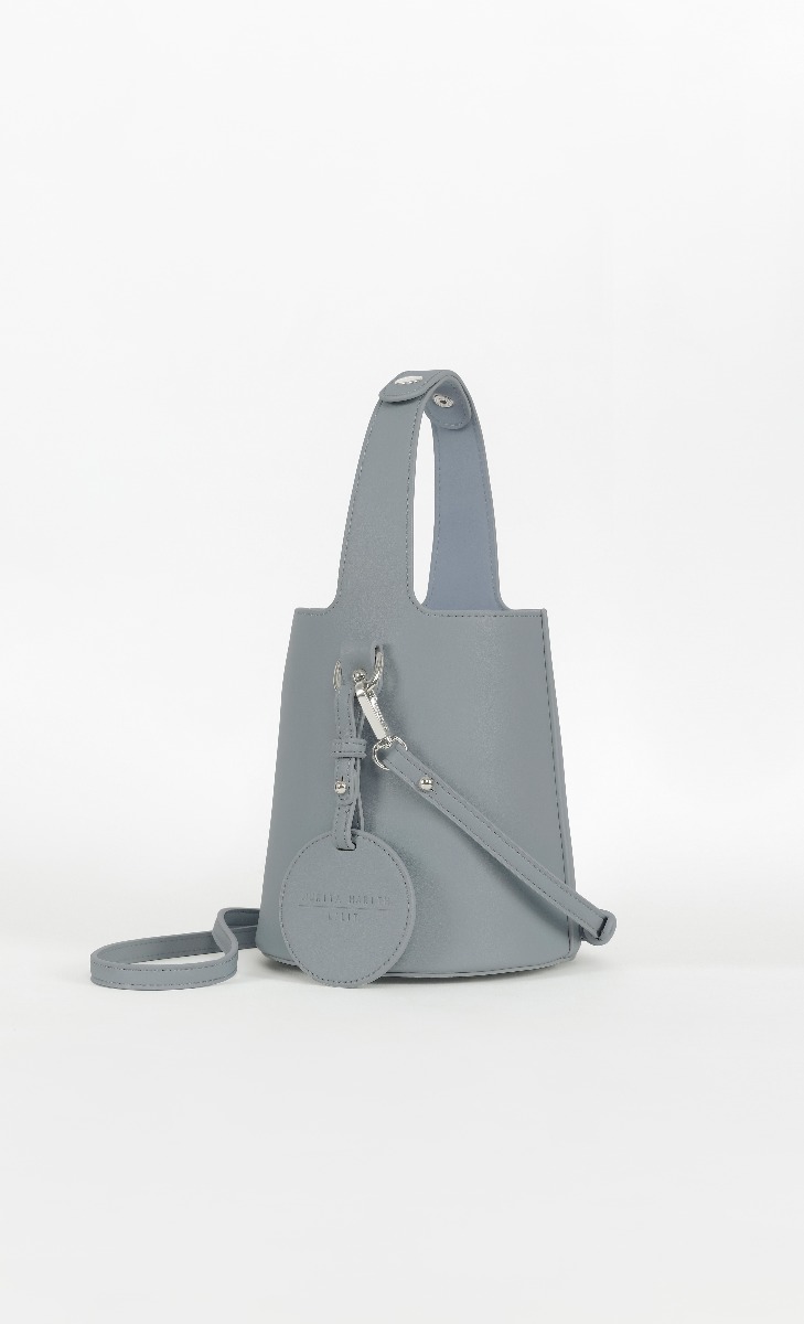Bucket Bag in French Grey