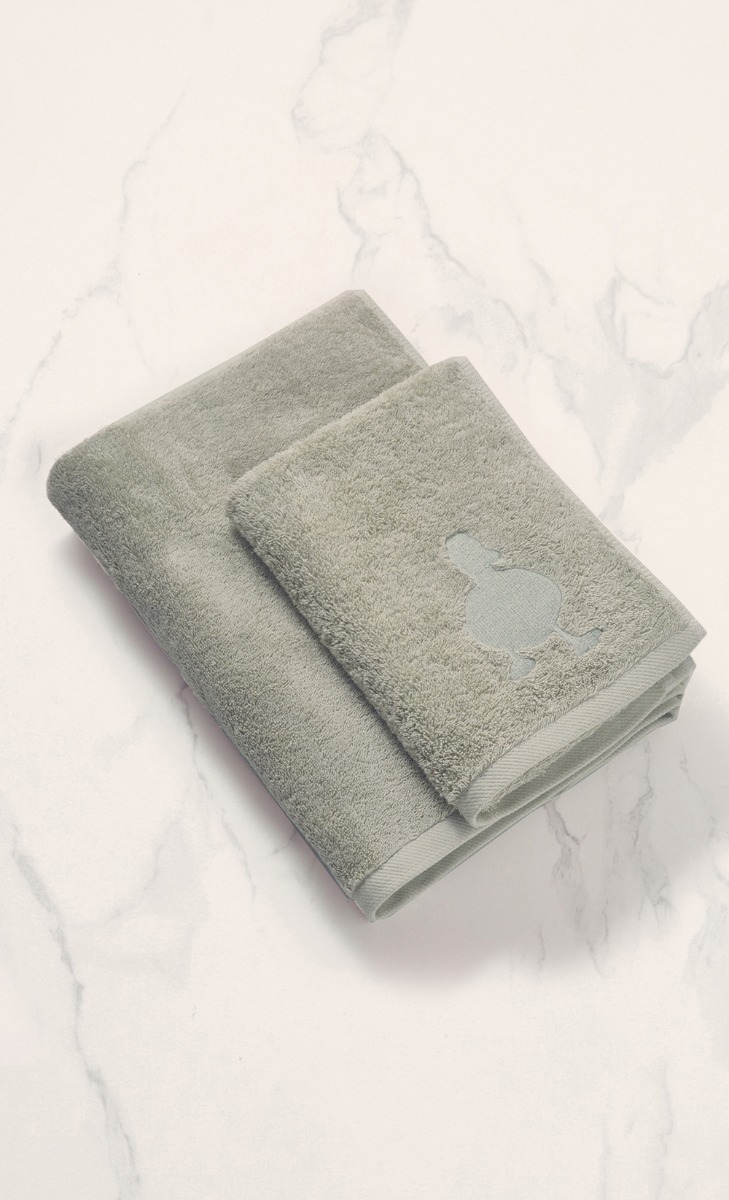 dUCk Coloured Towel Set In Grey