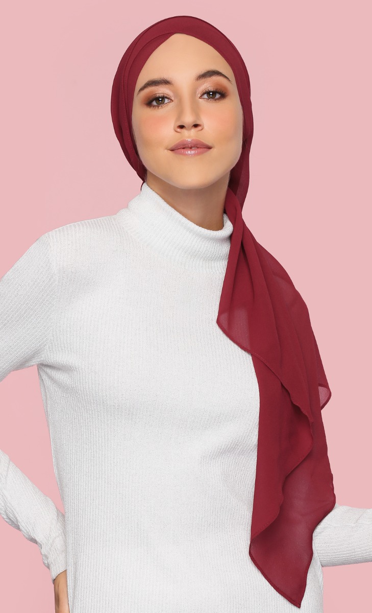 Havana Chiffon Hijab In Chili Red