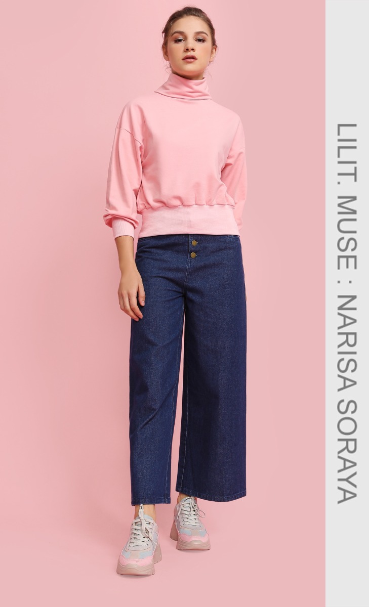 High Neck Crop Jumper in Dusty Pink