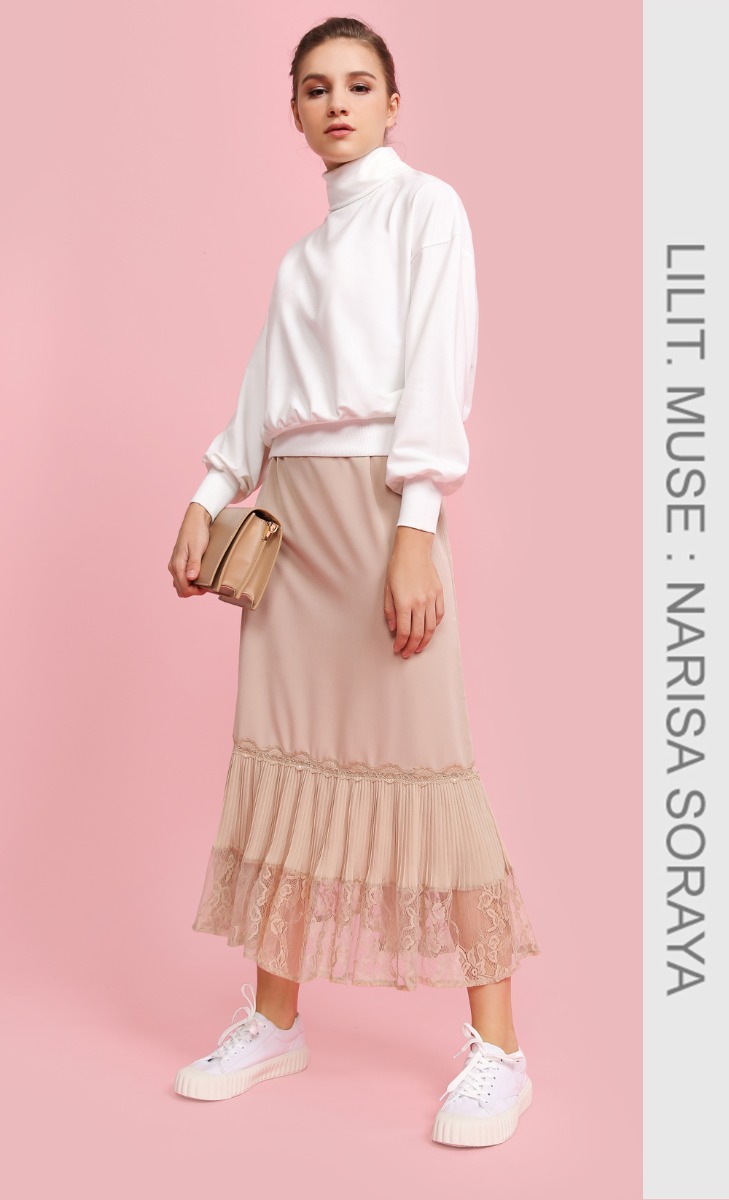 High Neck Crop Jumper in Off White