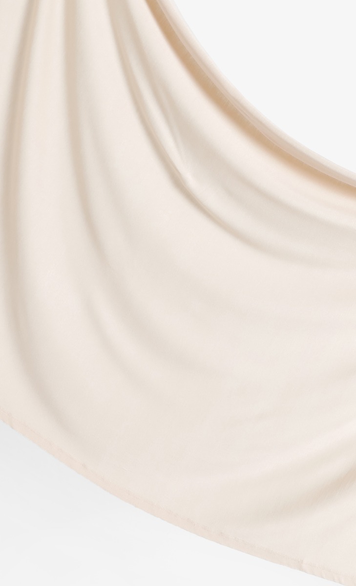 Dubai Jersey Hijab in Humus image 2