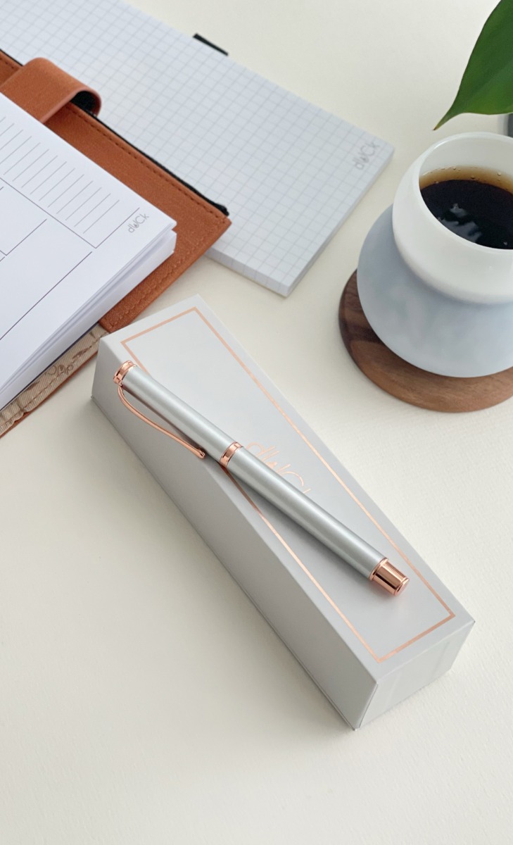 The Mighty dUCk Pen in Silver and Rose Gold