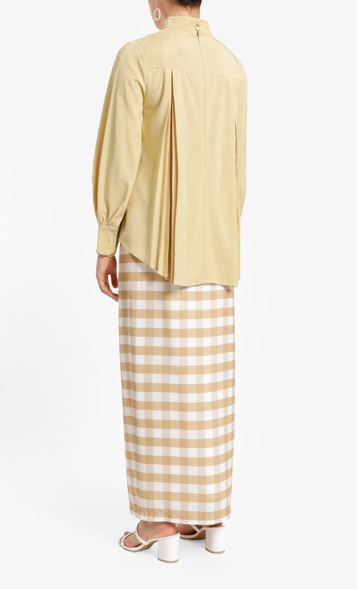 Kak Andak Set in Mustard image 2