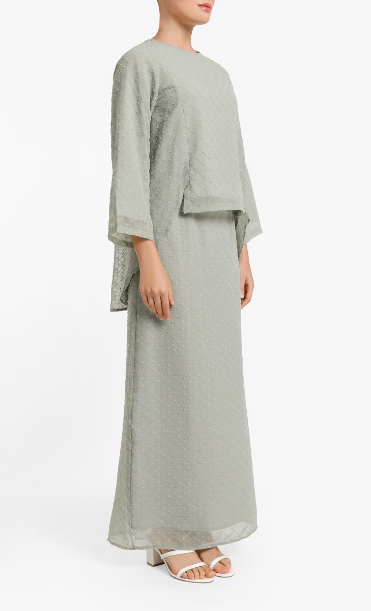 Kak Som Set in Pistachio image 2