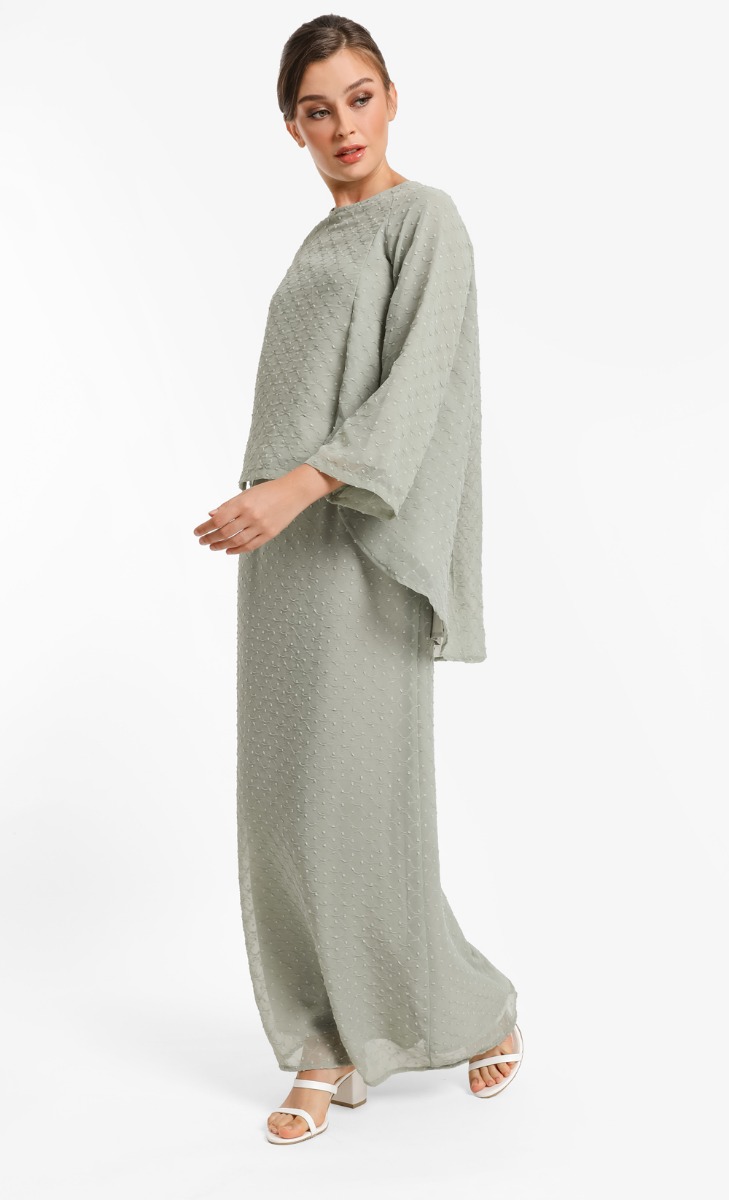 Kak Som Set in Pistachio