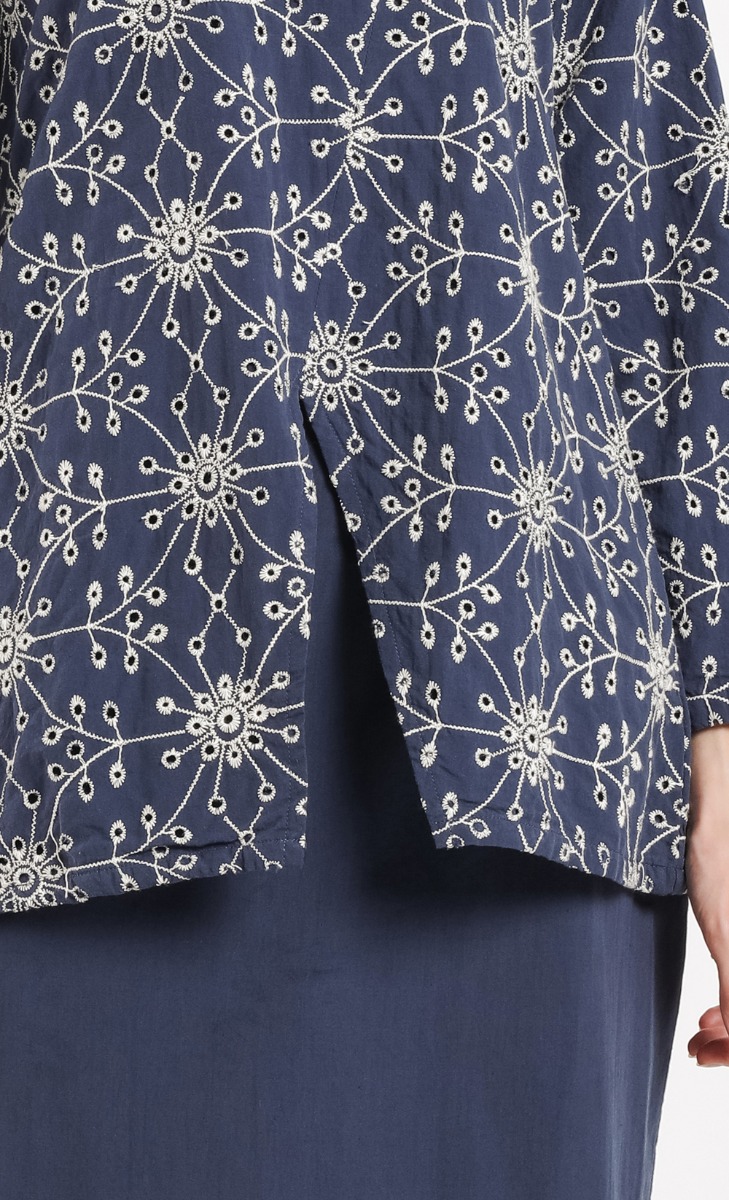 Kani Kurung Set in Blue image 2