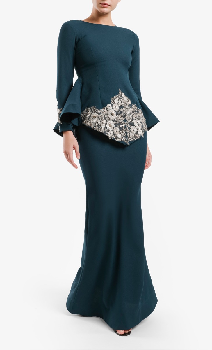 Kebaya Luxe 2.0 Set In Dark Teal Green