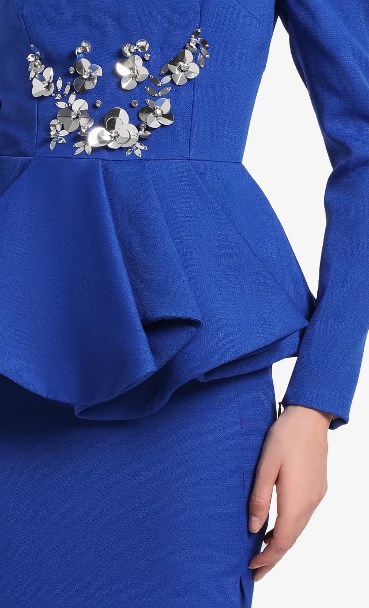 Kebaya Rawa Set in Plain Royal Blue image 2