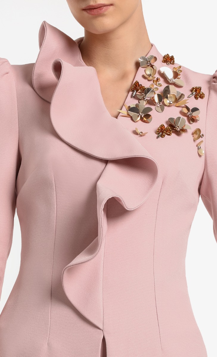 Kebaya Tioman Set in Plain Dusty Pink image 2