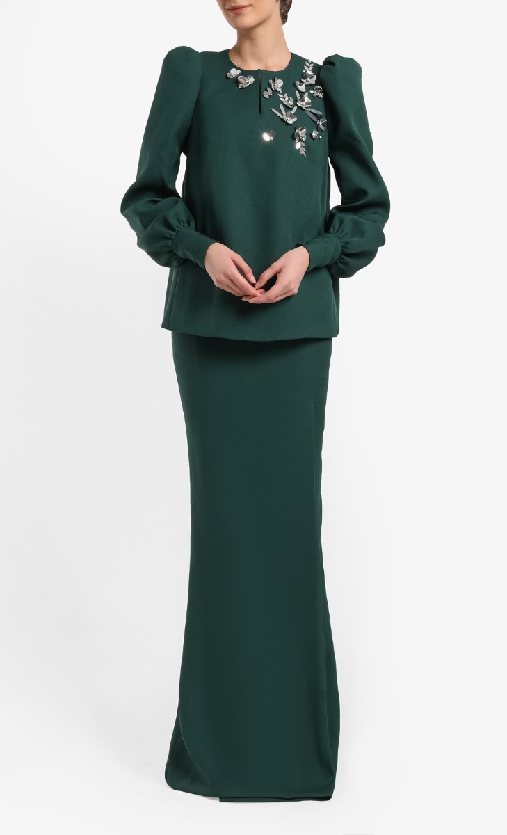 Kurung Kapas Set in Plain Emerald Green