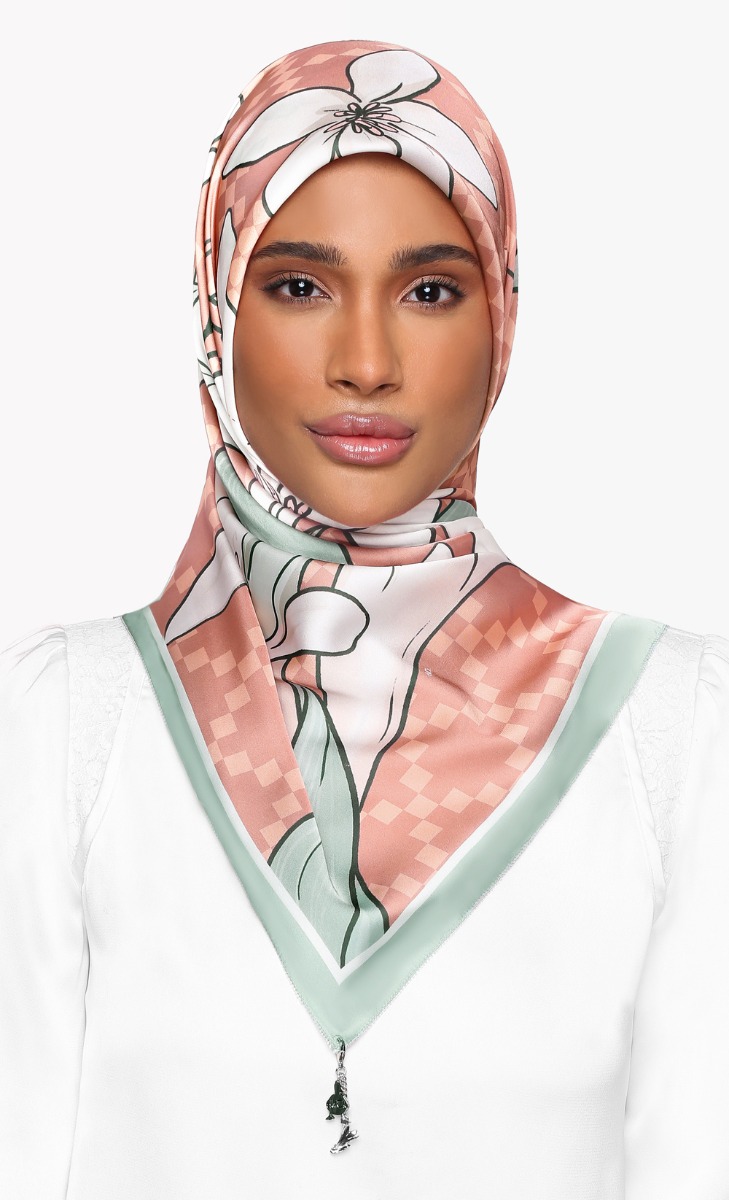 The Blooming dUCk - Tuberose Square Scarf in Legacy