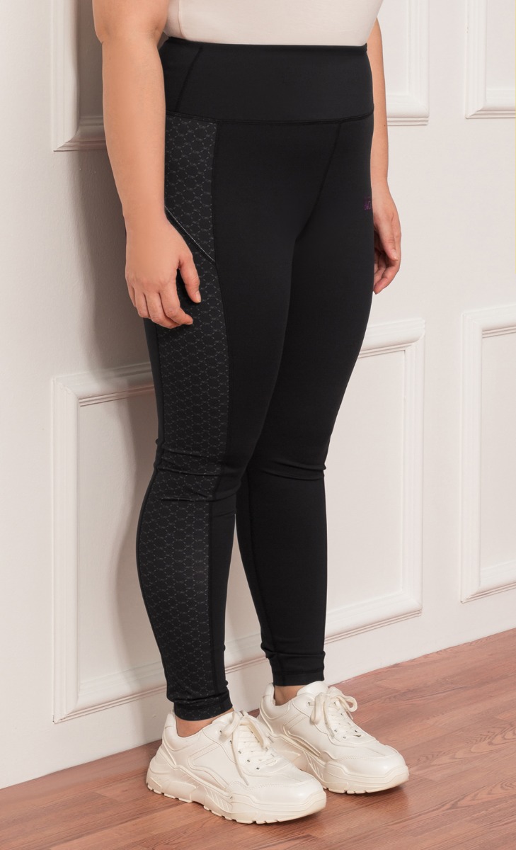 The Sporty dUCk Motion Leggings in Classic Black image 2
