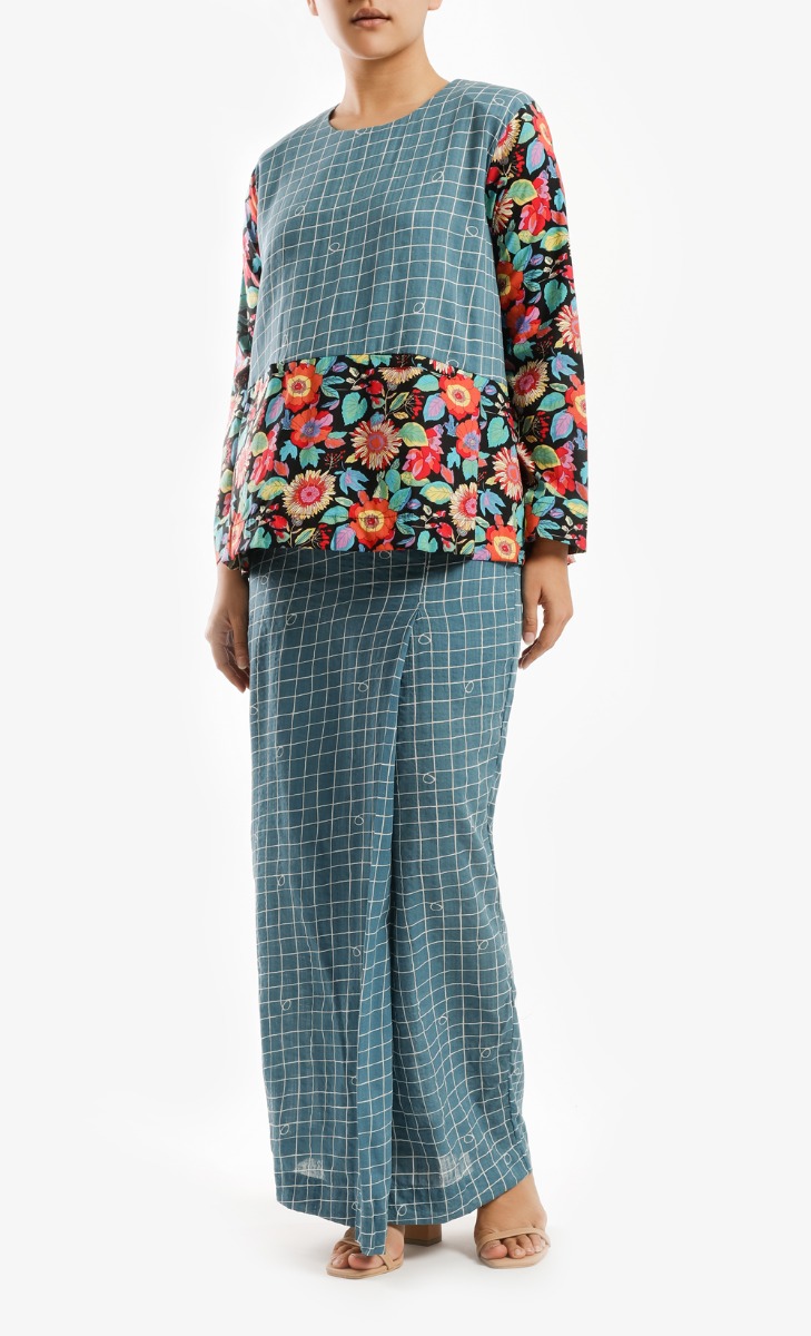 Leila Kurong in Suria