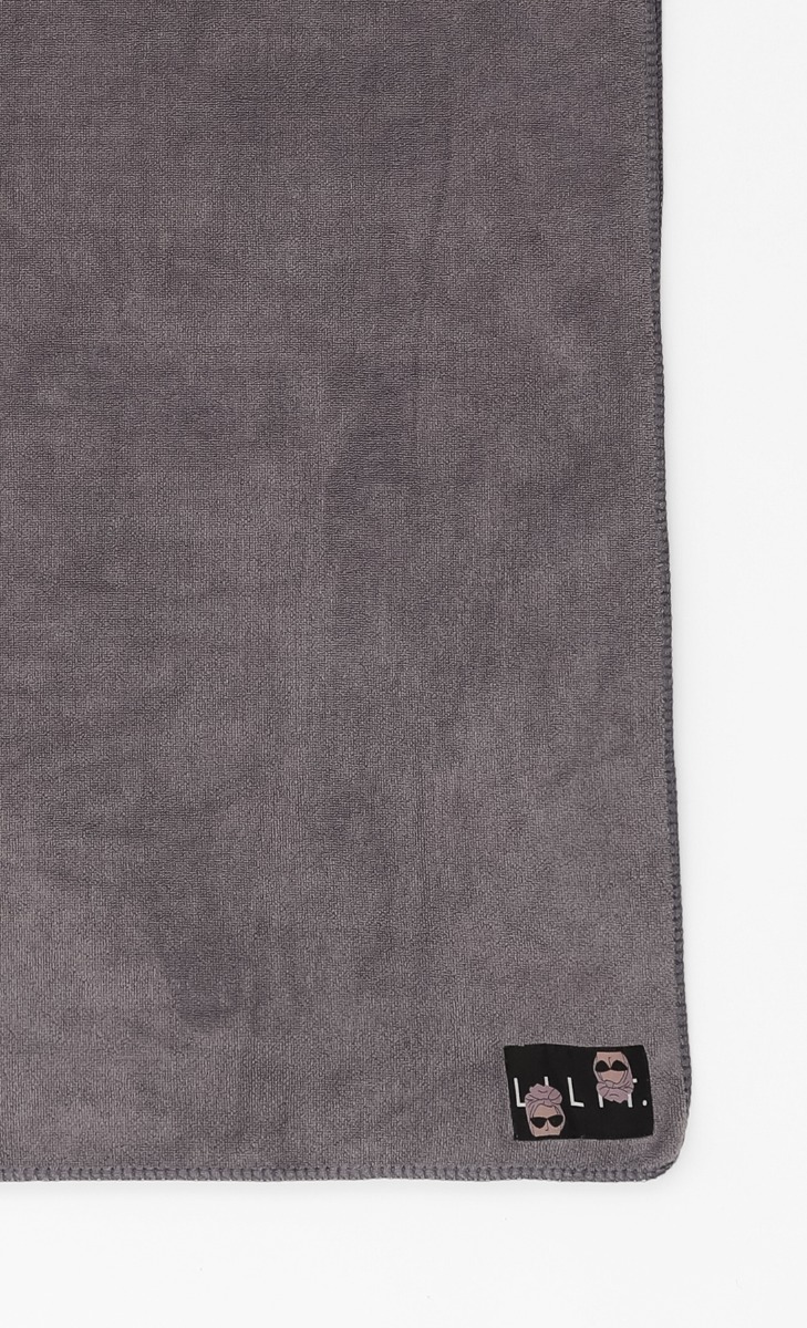 Microfiber Towel in Grey image 2