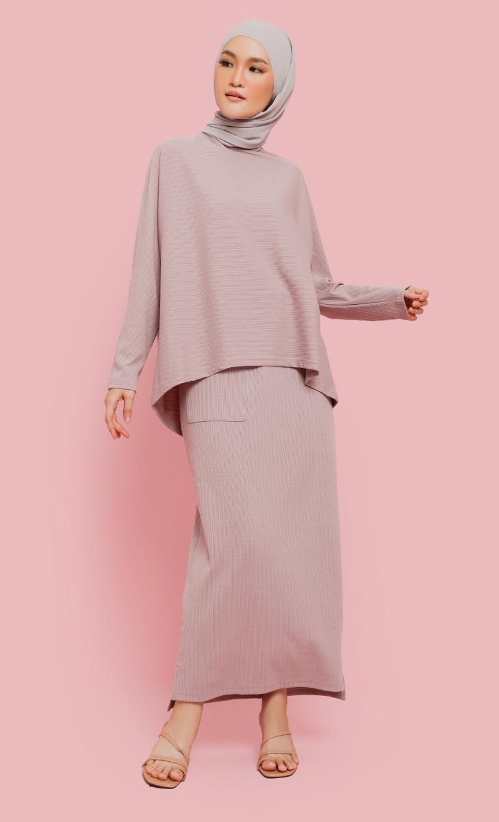 Comeback Textured Knit Top in Lilac