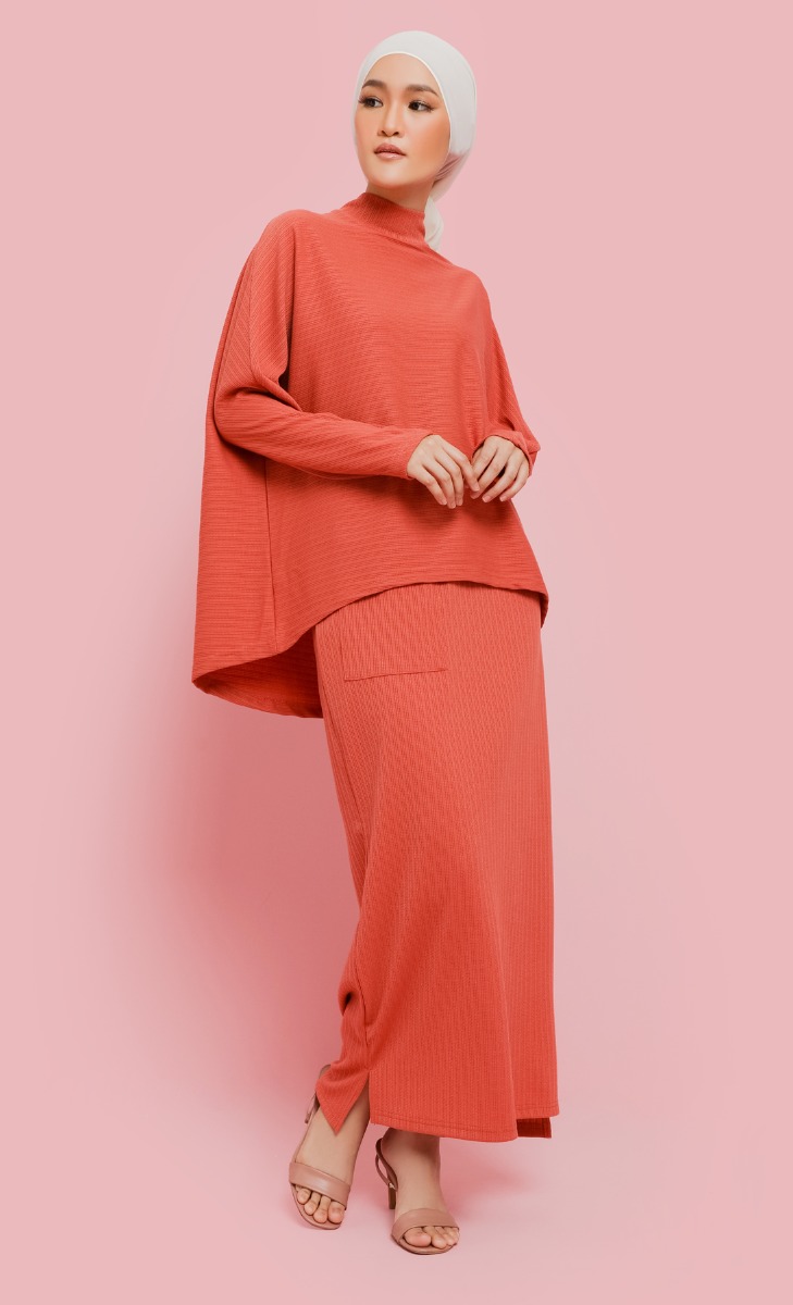 Comeback Textured Knit Top in Sunkiss