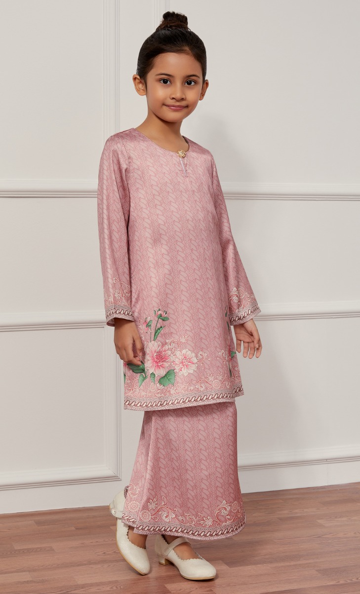 The Heritage dUCk Little Dahlia