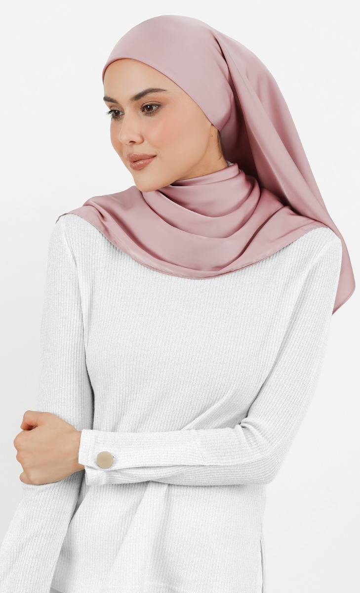 Seoul 2.0 Satin Square Hijab in Lollipop