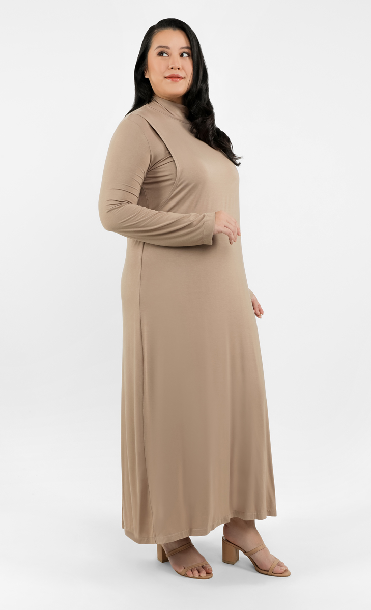 Long Sleeve With Opening Dress in Cocoa
