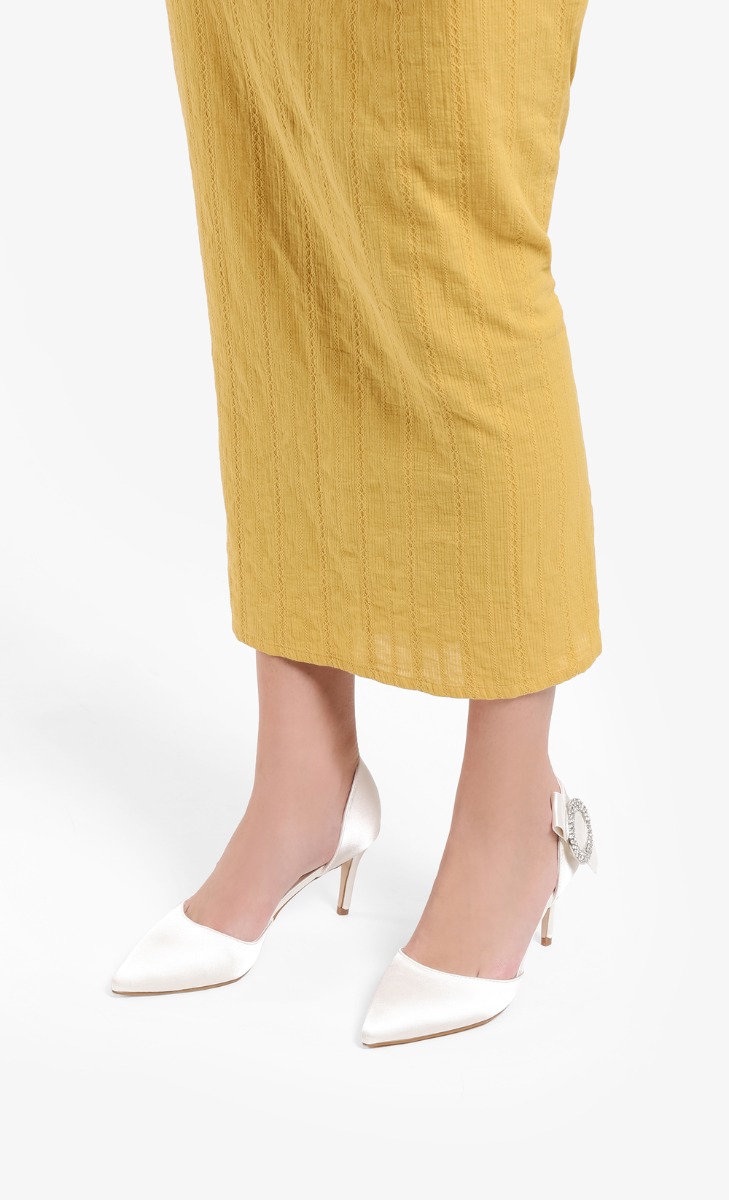 Elsie Embellished Pumps In White