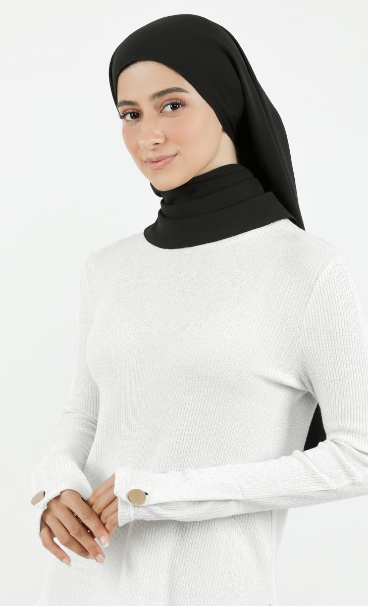 Nikaia Magnetic Triangle Chiffon Hijab in Black