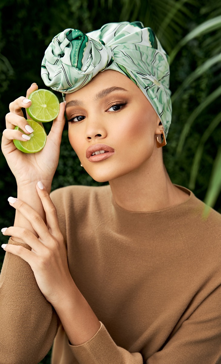 The Fruity dUCk Shawl in Lime