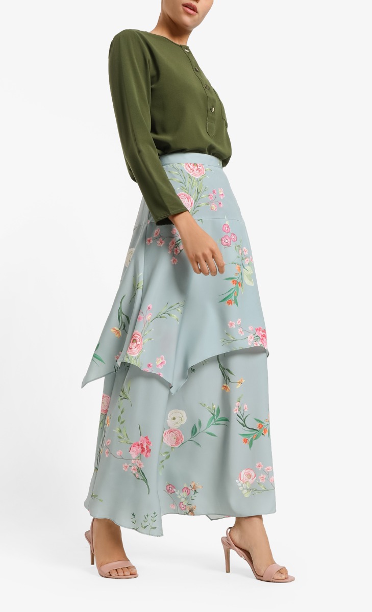 Renad Henley Blouse in Sage Green