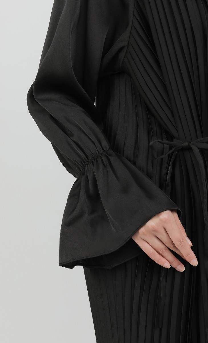 Pleated Maxi Dress in Black image 2