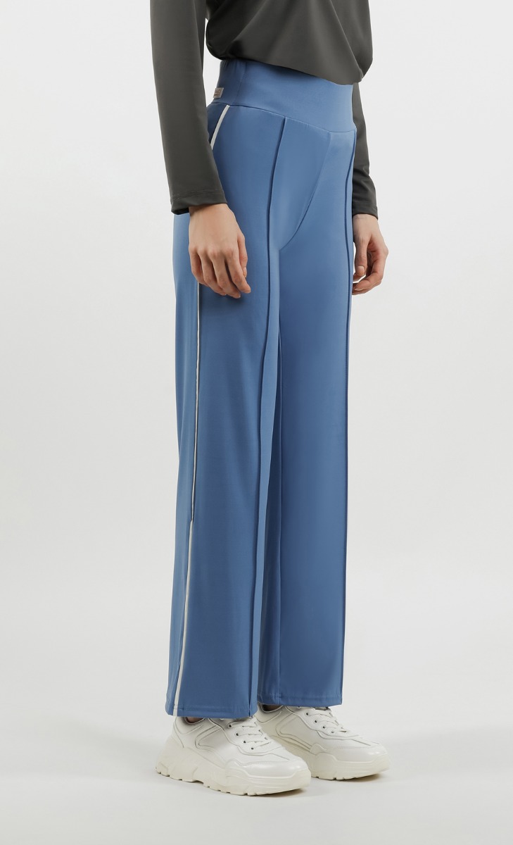 Reflective Loose Fit Pants in Blue