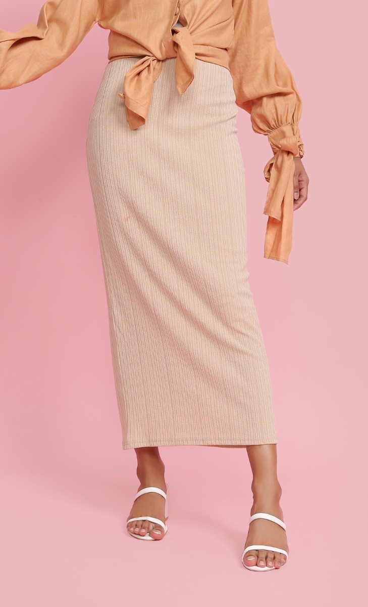 Ribbed Easy Skirt in Nude