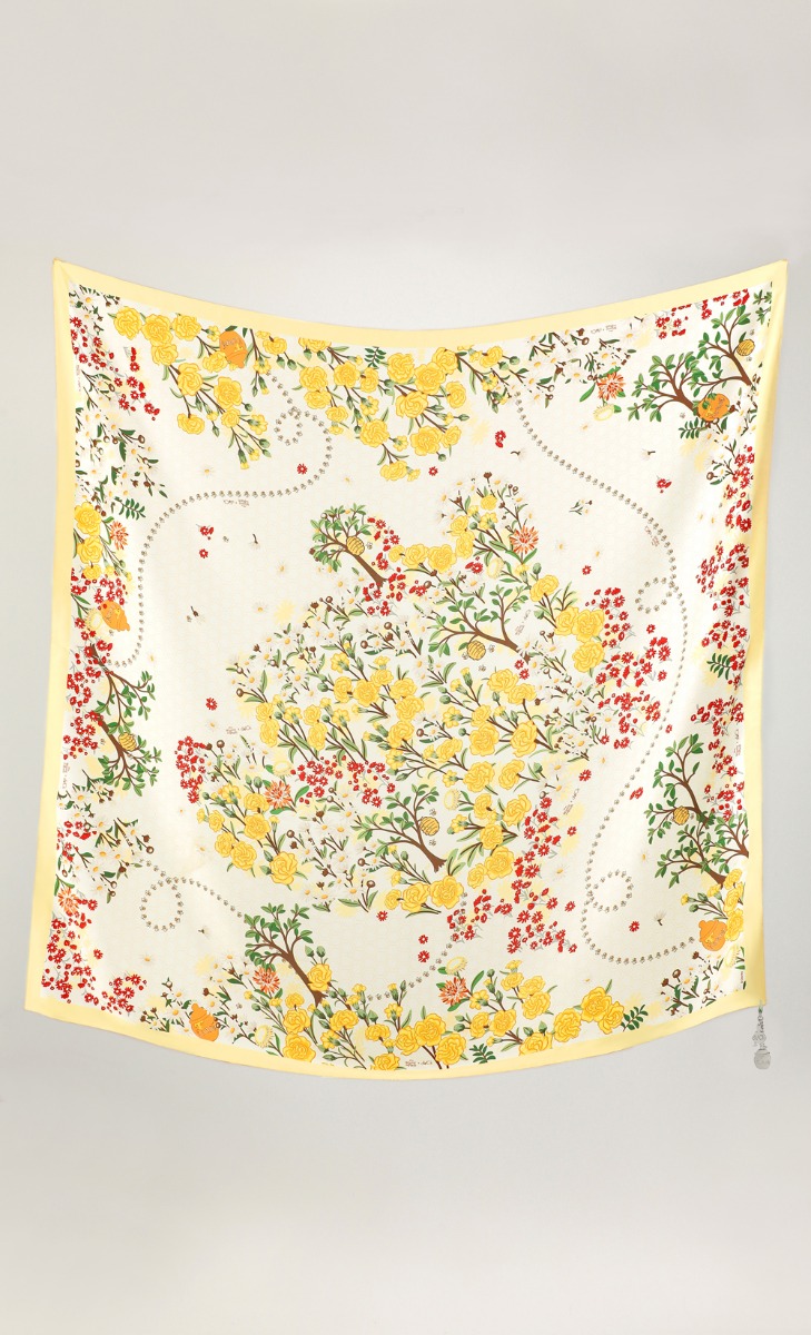 Winnie the Pooh x dUCk Square Scarf in Robin image 2