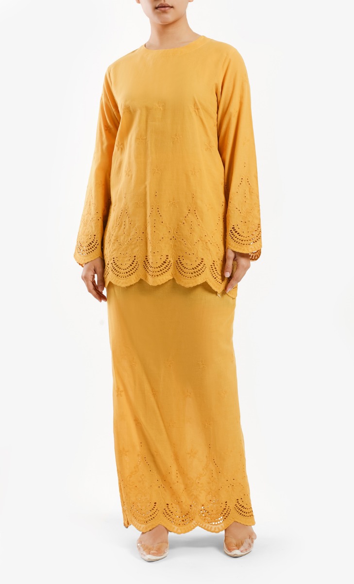 Saadah Kurung Set in Yellow