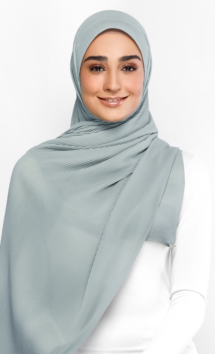Pleats Scarf in Sage