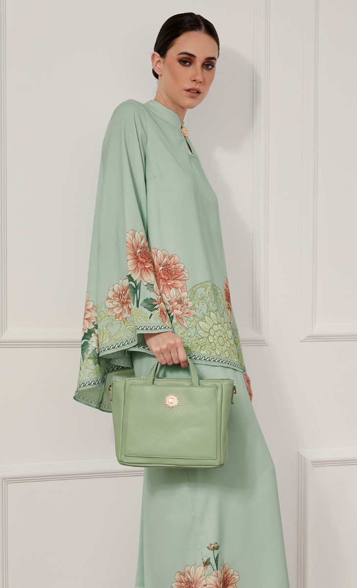 The Heritage dUCk Mariam Bag in Sage image 2