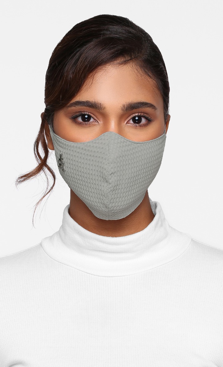 Textured Face Mask (Tie-back) in Salted image 2
