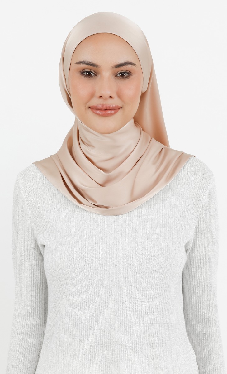 Seoul 2.0 Satin Hijab in Sand Castle